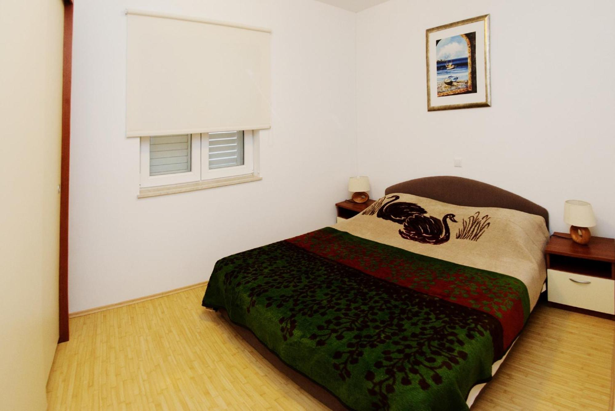 Apartments Slava Petricevic Podstrana Room photo