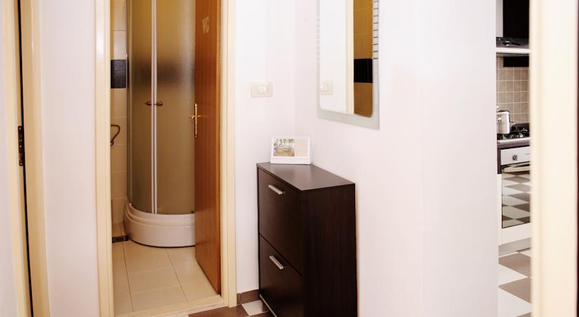 Apartments Slava Petricevic Podstrana Room photo